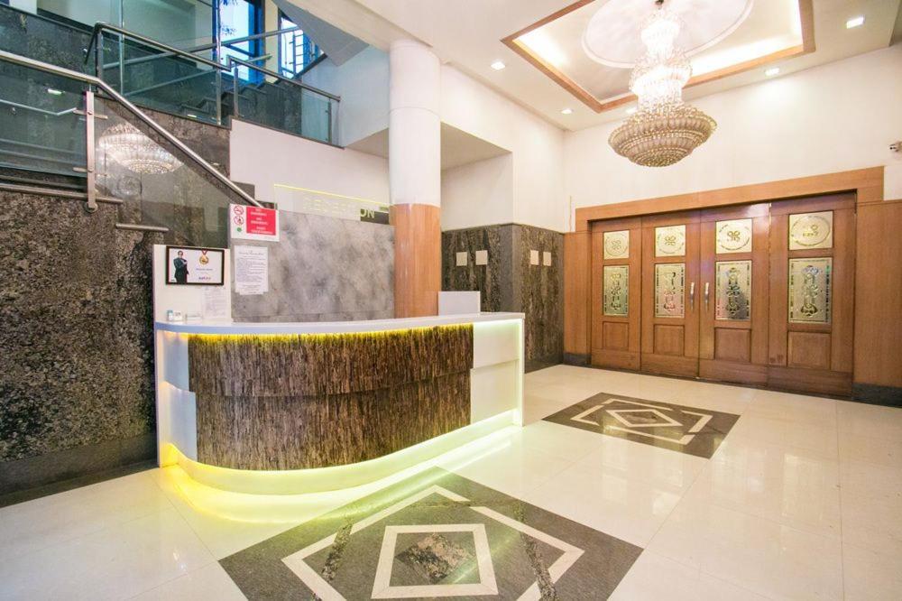 Seasons Hotel Mira-Bhayandar Exterior photo